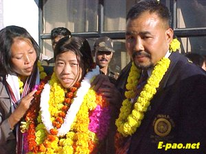 Mary Kom with her mother and coach (Ojha Ibomcha).