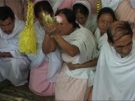 Symbolic last rites of Pebam Chittaranjan - Aug 21, 2004