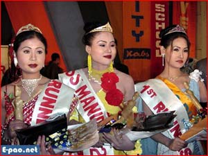 Miss Manipur 2003 Thiyam Memi (centre) flanked by 1st Runners-up Konthoujam Bidya (right) and 2nd Runners-up Nirupama Ningombam.