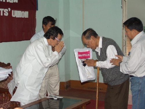 31st foundation day - All Manipur Working Journalists' Union :: September 16, 2004