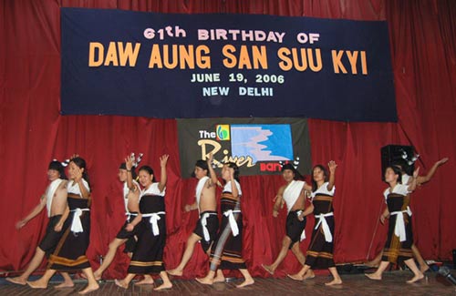 Aung San Suu Kyi's Birthday Celebration 2006