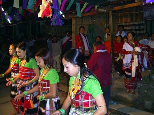Gaan Ngai Celebrations in Imphal :: January 12-14, 2006