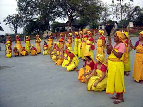 Yaoshang Festival - Sports and Fun Activites in Manipur :: March 14 - 18, 2006