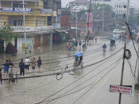 Pictures of Flood in Manipur - April 2004