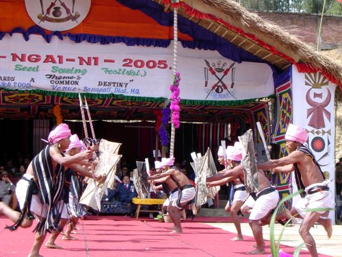 Lui Ngai Ni Celebrations in Senapati, Manipur :: February 15, 2005