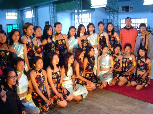 Lui Ngai Ni Celebrations in Senapati, Manipur :: February 15, 2005