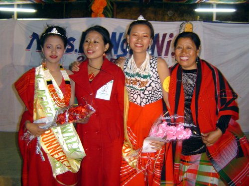 Lui Ngai Ni Celebrations in Senapati, Manipur :: February 15, 2005