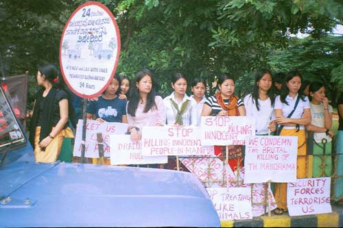 Bangalore Manipuri Students' Association Rally - August 13, 2004