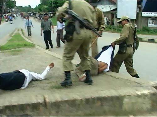 Protest against killing of Manorama by Assam Rifles - July 2004