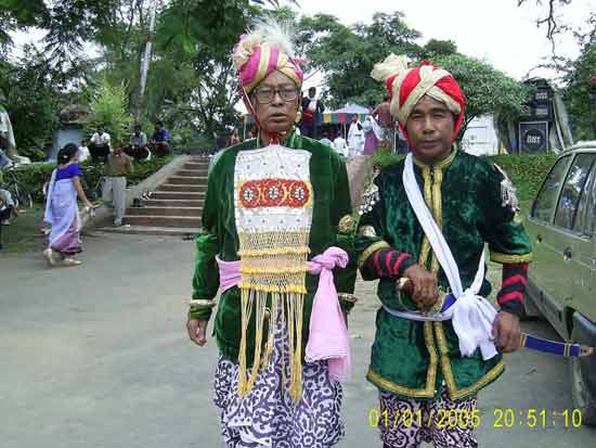 Mera Houchongba 2005