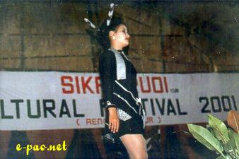 Miss Sikpuiroi 2001 at Churachandpur