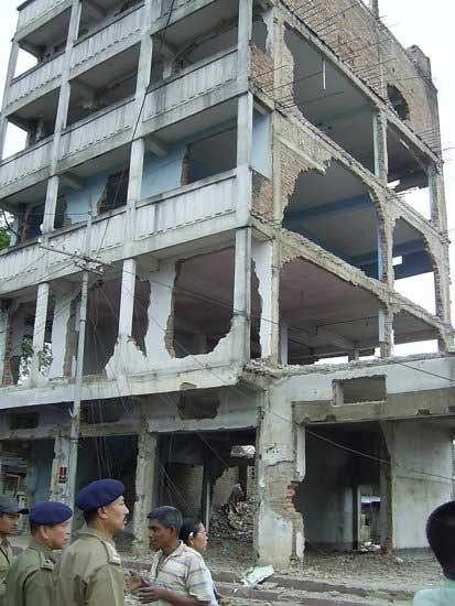 Building Collapse at Singjamei , April 22 2006
