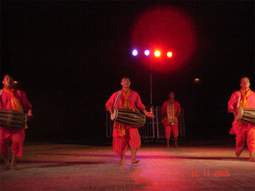 Thang-Ta, Pung Cholom and Dhol Cholom at Singapore 2005