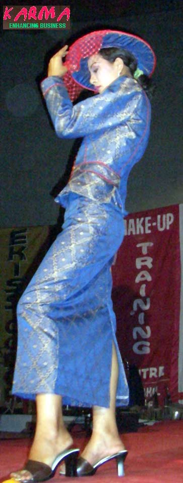SEACAF Fashion Show 2004