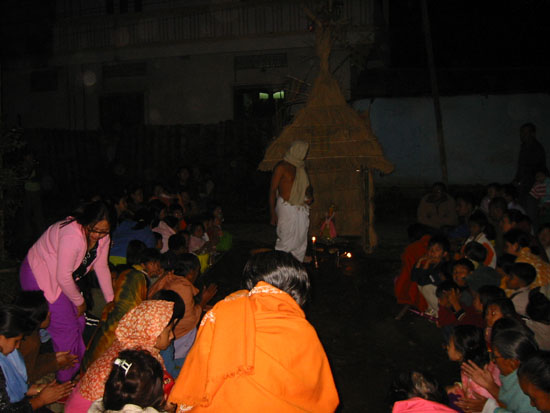 Yaoshang Festival - Yaoshang <i>Mei-Thaba</i> in Manipur :: March 25, 2005