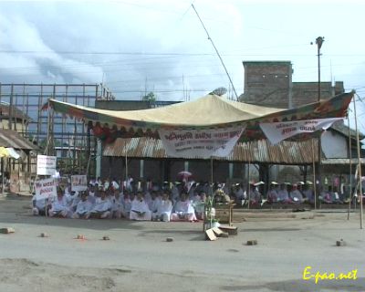 Mass Sit-in-Protest on June 14, 2002