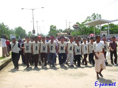 Homage to Martyrs at the First Anniversary of the June 18 Uprising